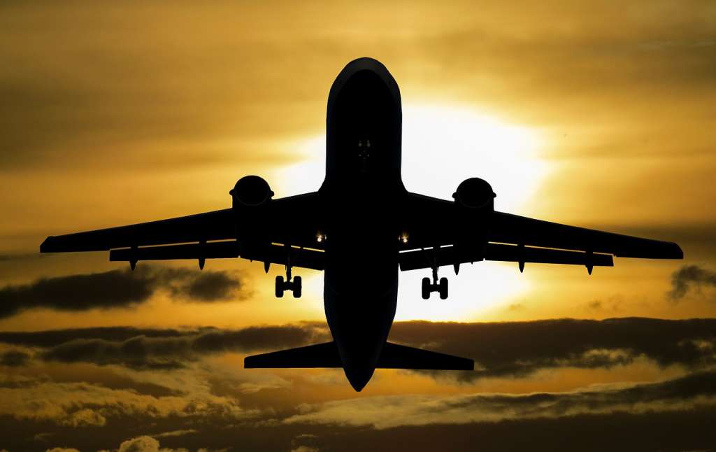 Flugzeug - Blitzlicht Artikel
